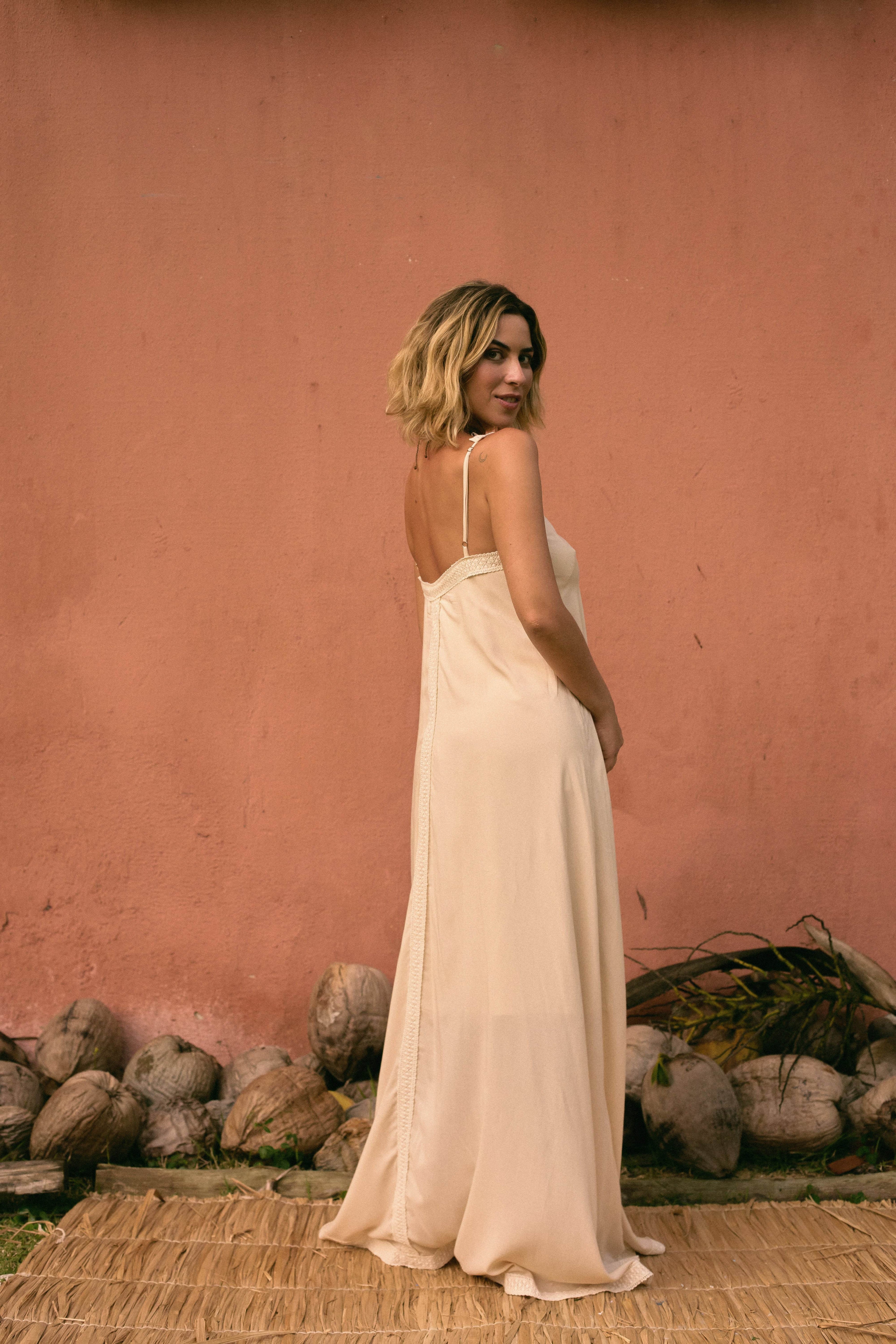 VESTIDO LONGO RENDA BEGE - BOOBOO