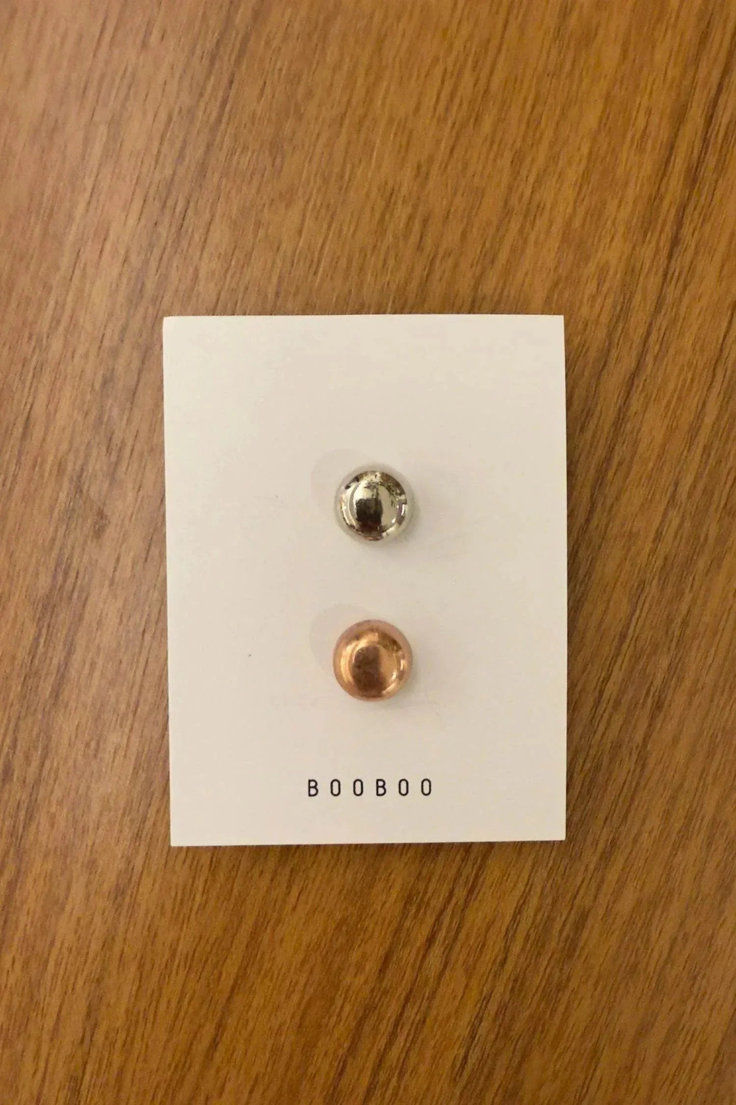 ÍMÃ PRATA E ROSÉ-BOOBOO