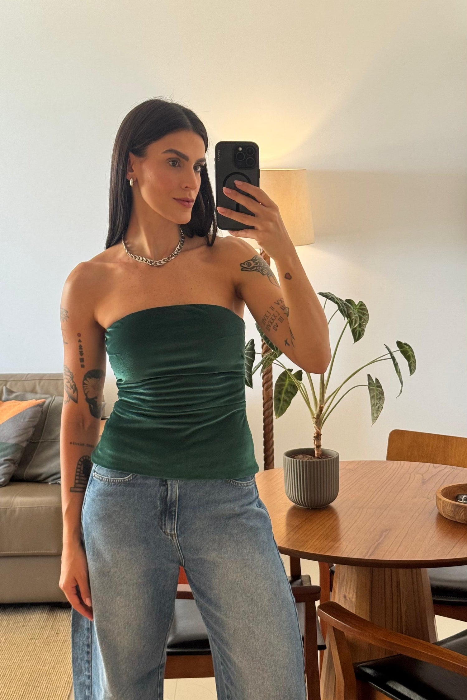 BLUSA SEM ALÇA VELUDO VERDE
