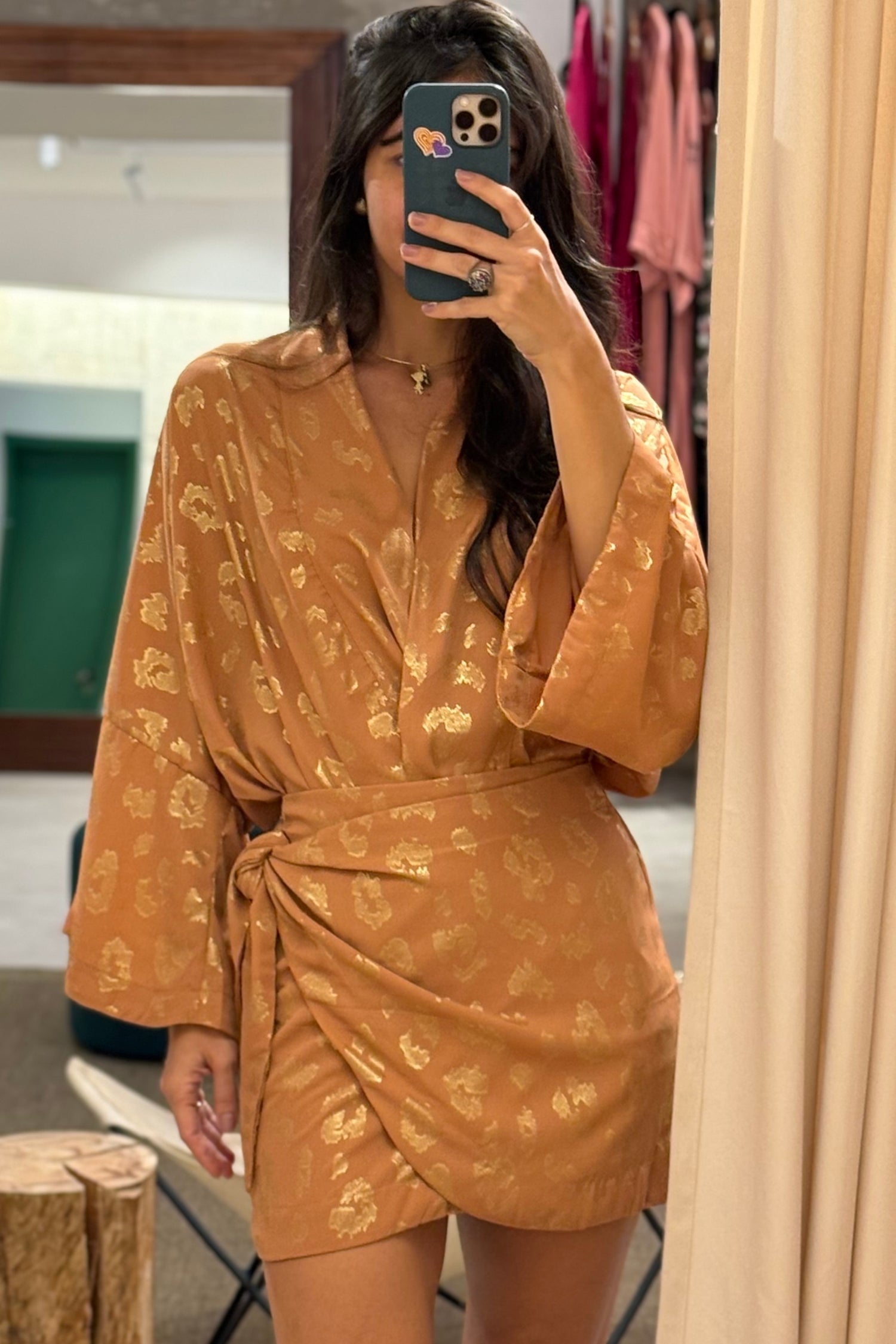 KIMONO ANIMAL PRINT NUDE CURTO