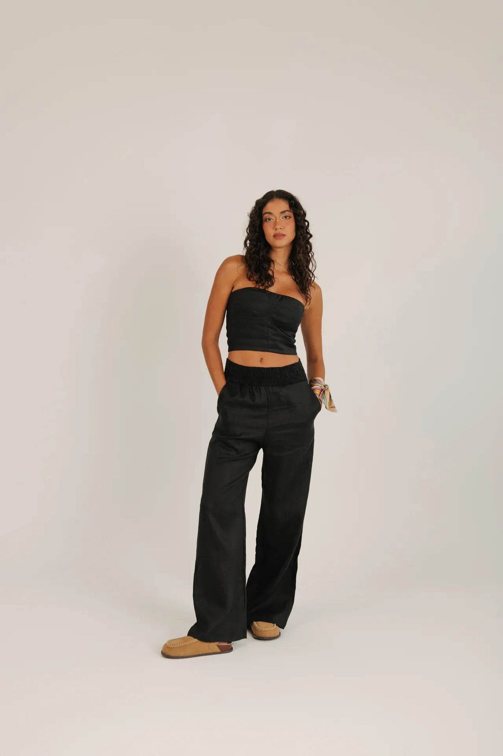 CORSELET LINHO PURO PRETO - BOOBOO