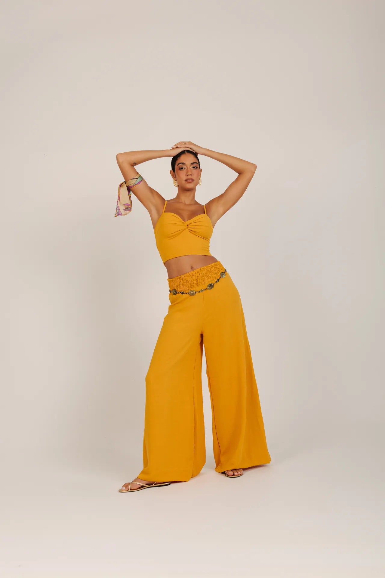 CONJUNTO OCRE