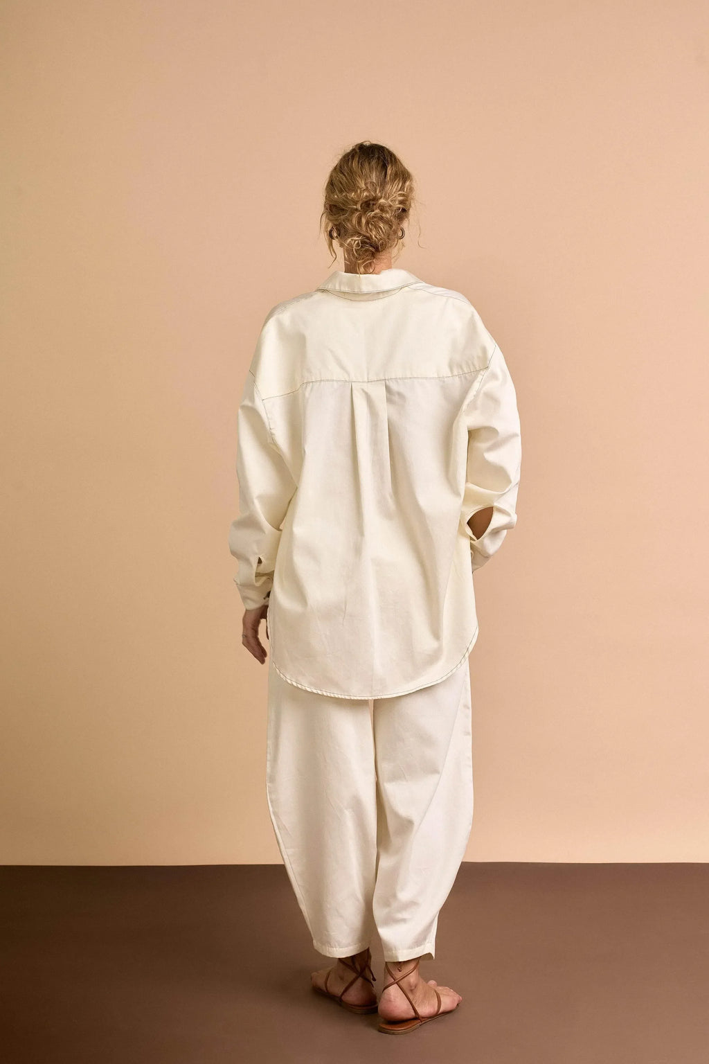 CAMISA OVERSIZED OFF WHITE-BOOBOO