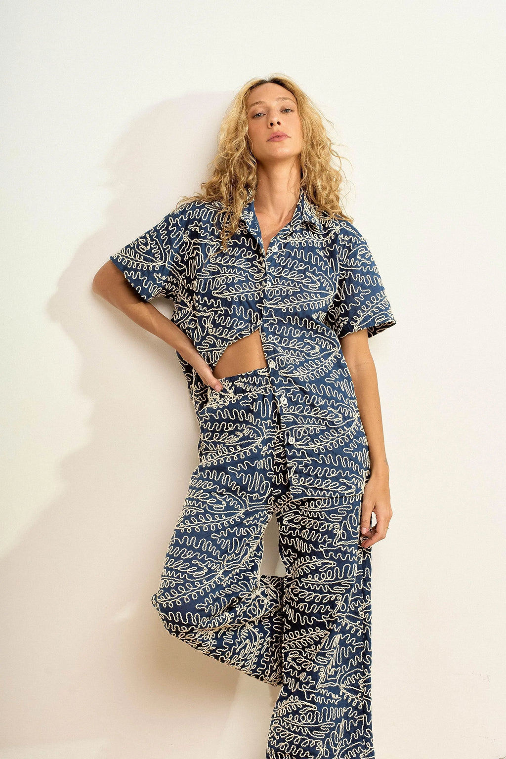 CONJUNTO BORDADO AZUL MARINHO-BOOBOO