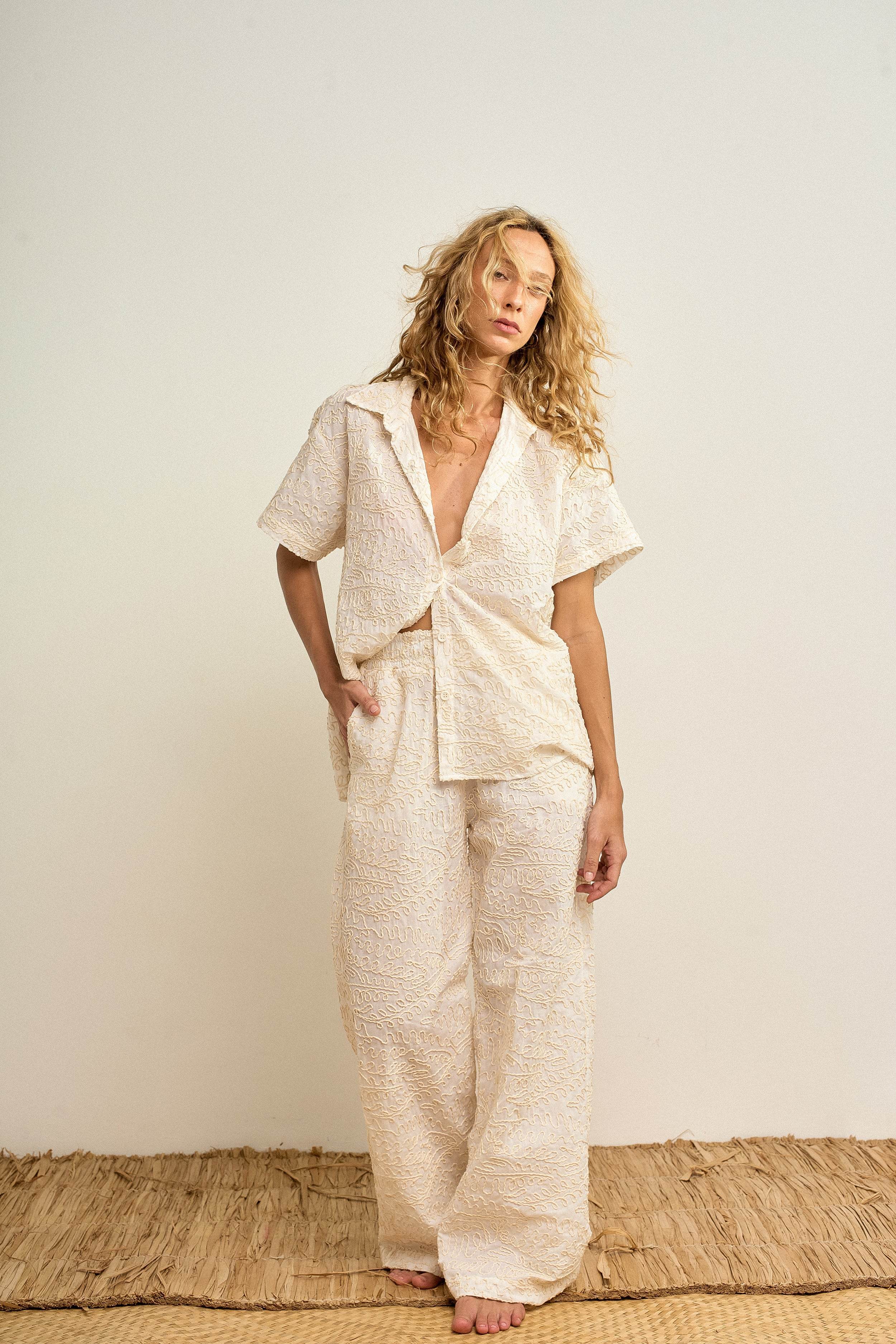 CONJUNTO BORDADO OFF WHITE - BOOBOO