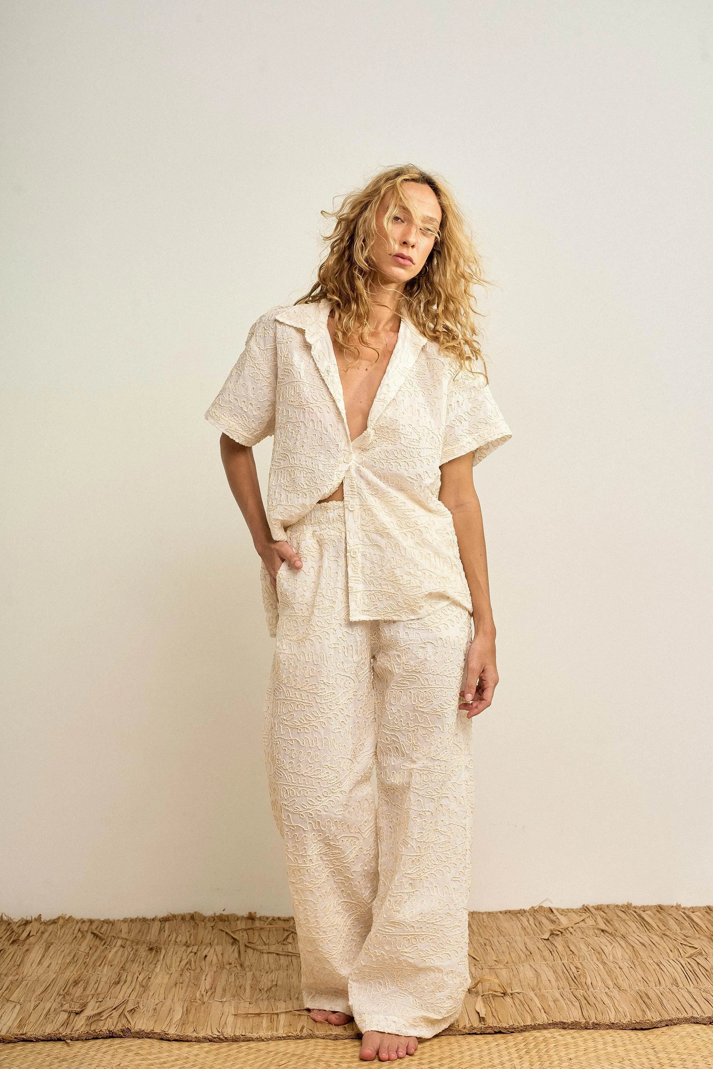 CONJUNTO BORDADO OFF WHITE-BOOBOO