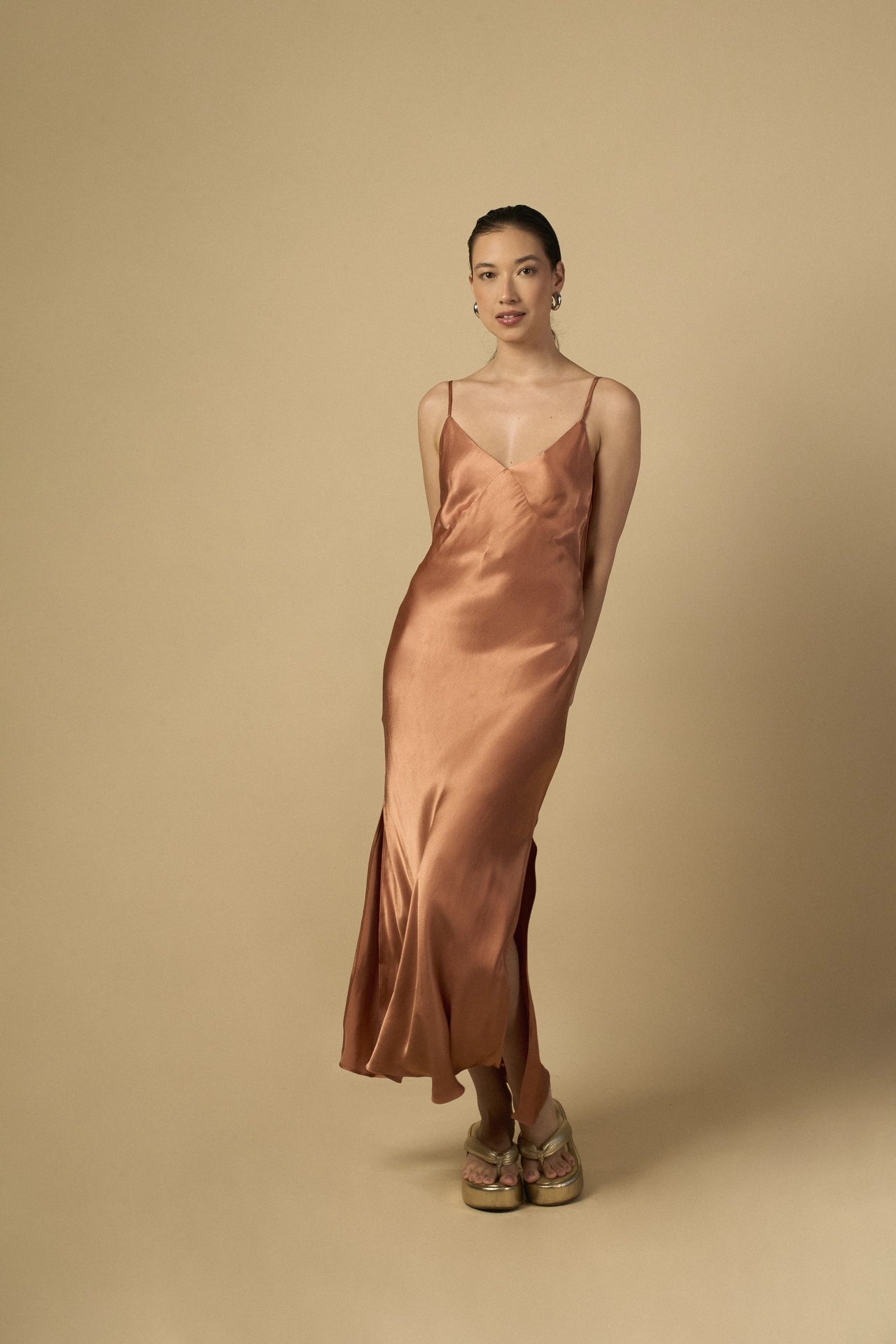 SLIP DRESS NUDE