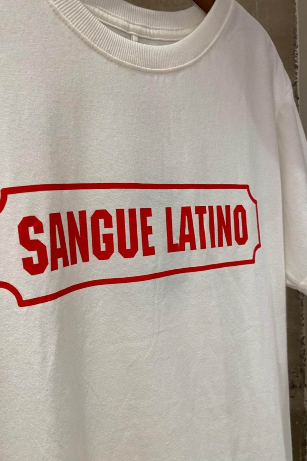 CAMISETA SANGUE LATINO - BOOBOO