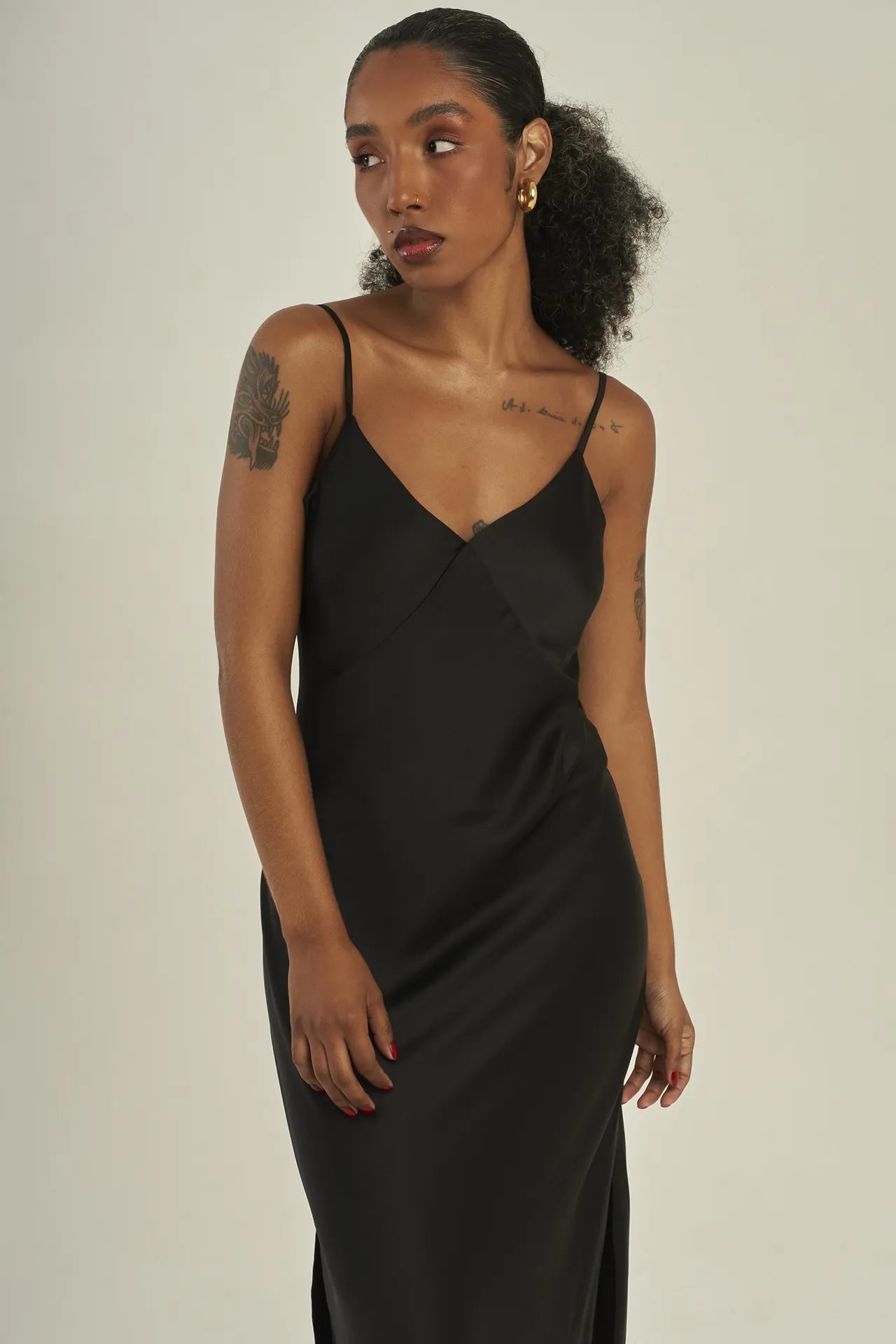 SLIP DRESS PRETO