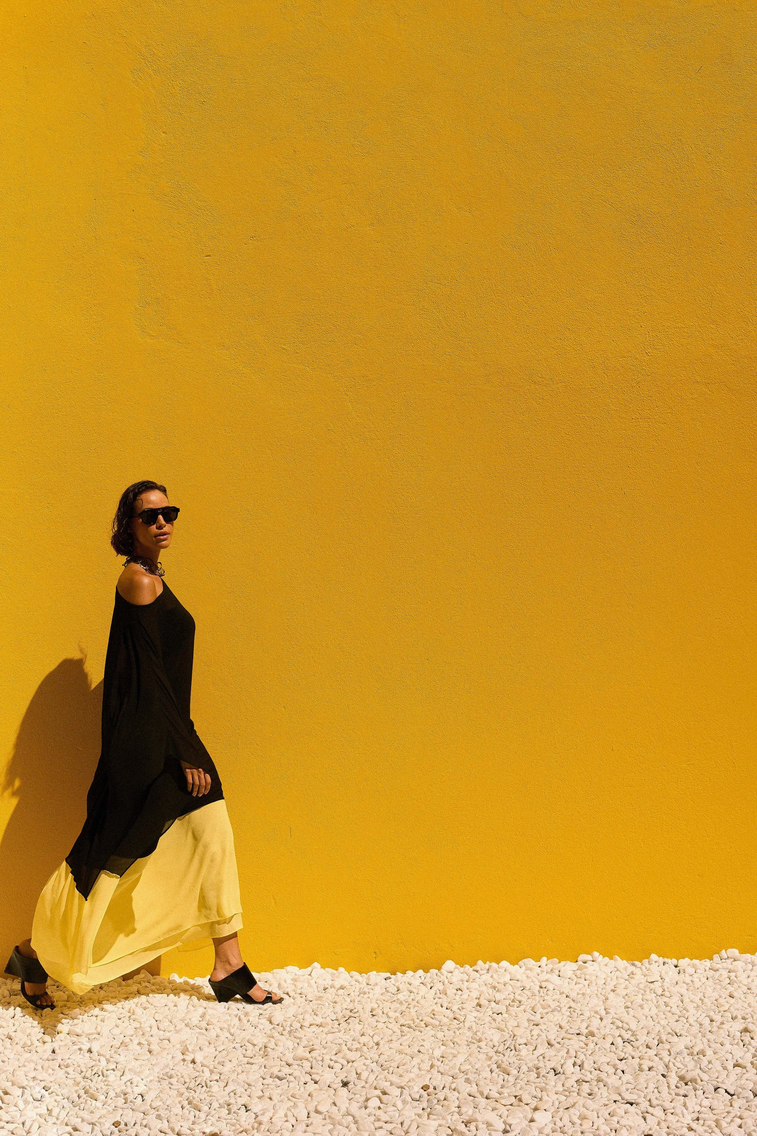 KAFTAN BICOLOR PRETO E AMARELO-BOOBOO