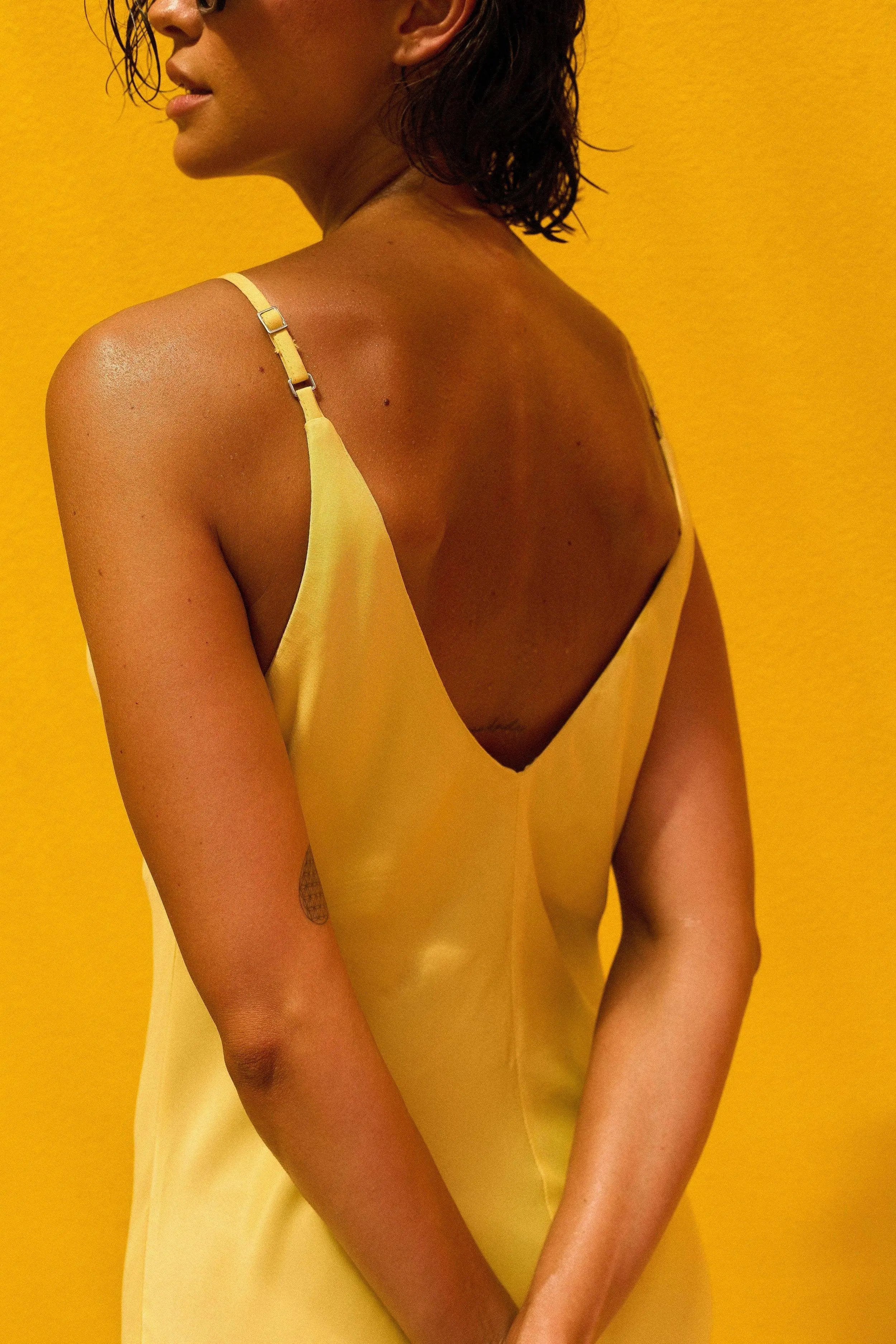 SLIP DRESS AMARELO COM RENDA-BOOBOO