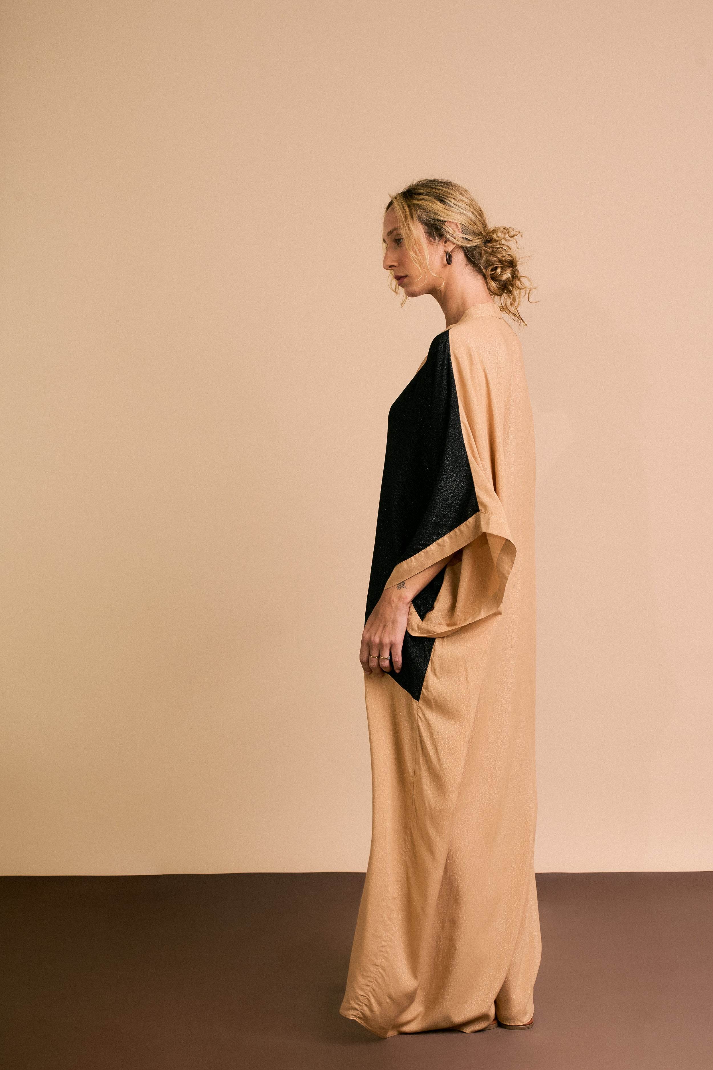 KAFTAN DUAL PRETA E AREIA - BOOBOO