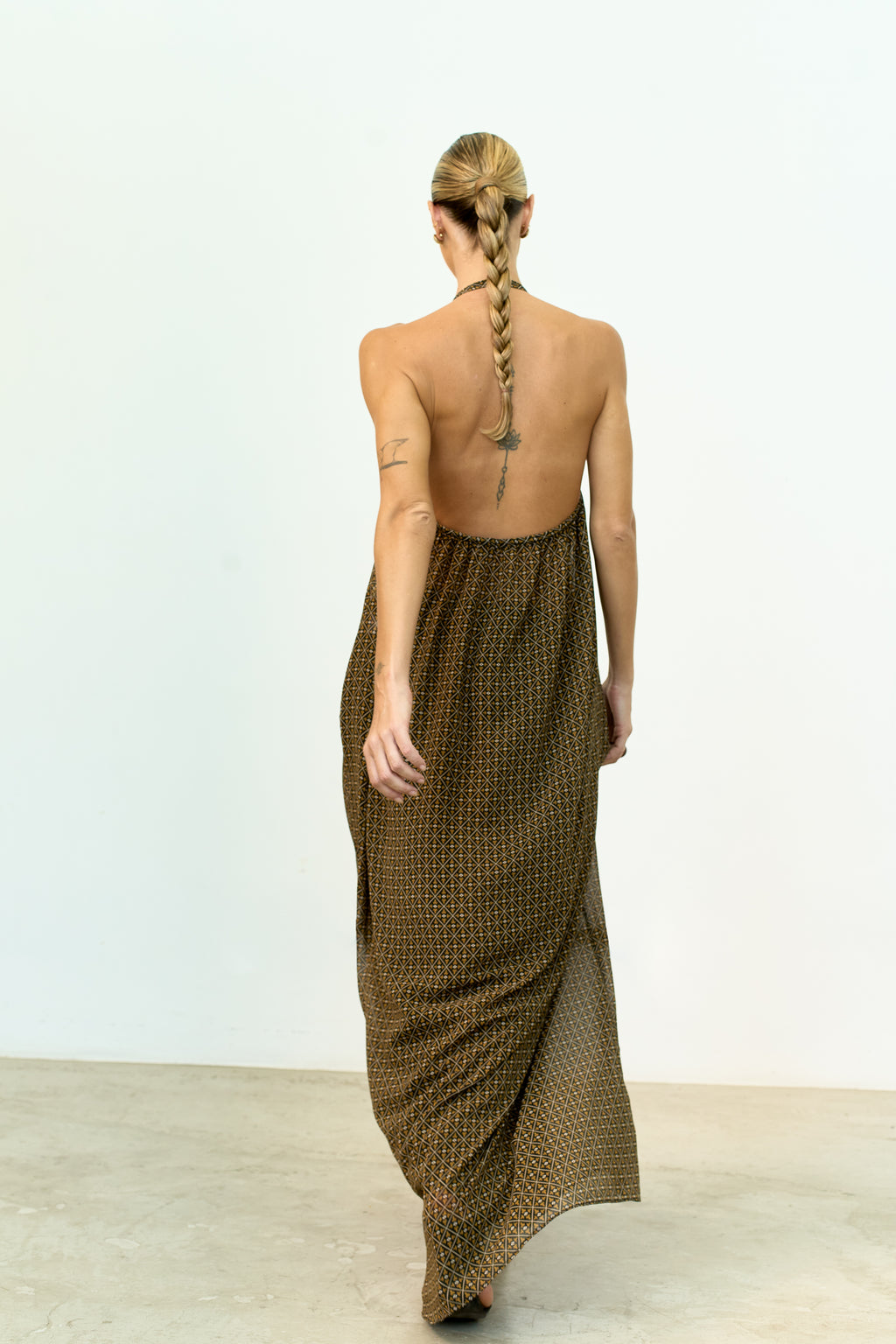 MAXI TÚNICA ESTAMPADA + CALÇA BALLOON ESTAMPADA