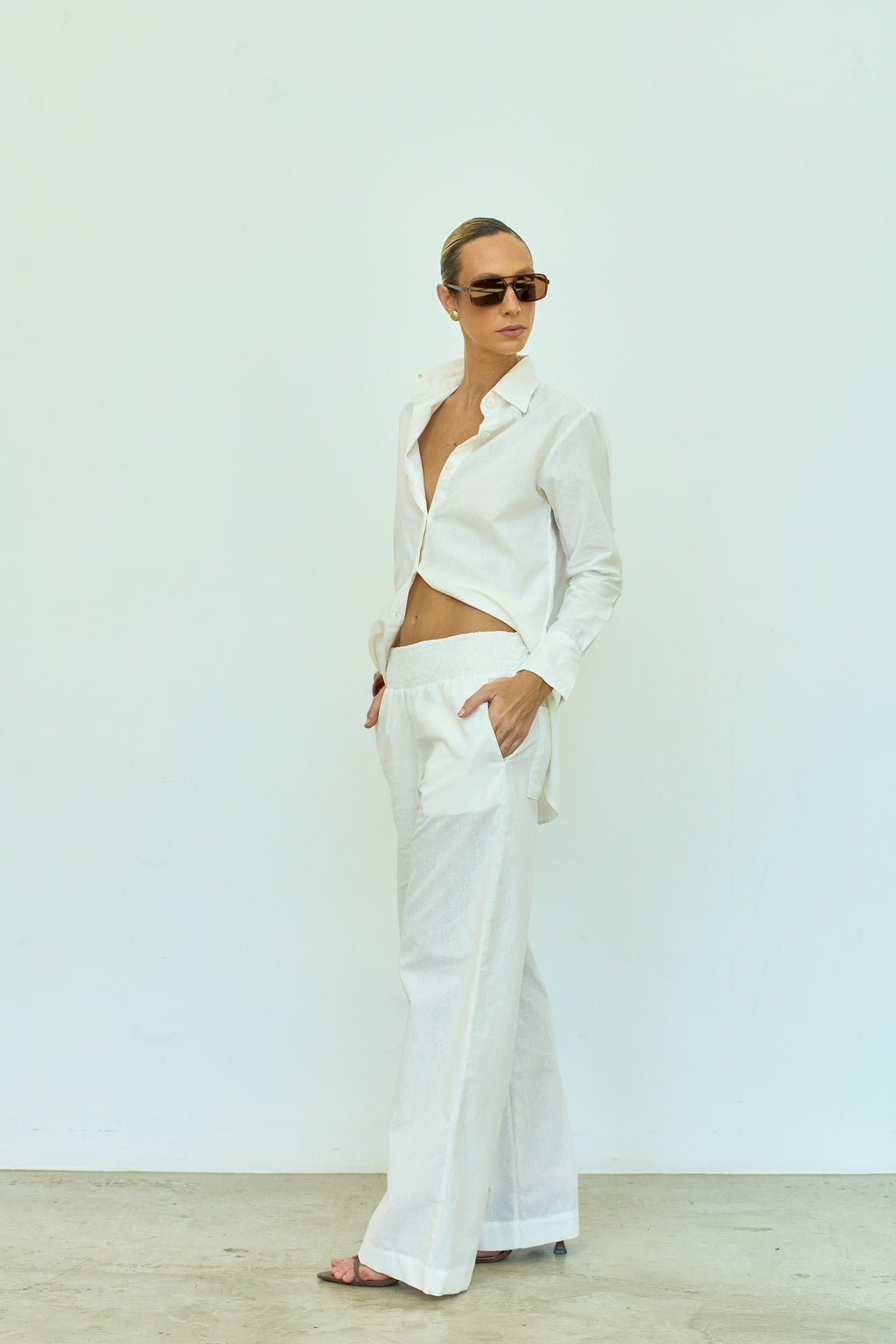 CALÇA LASTEX OFF WHITE