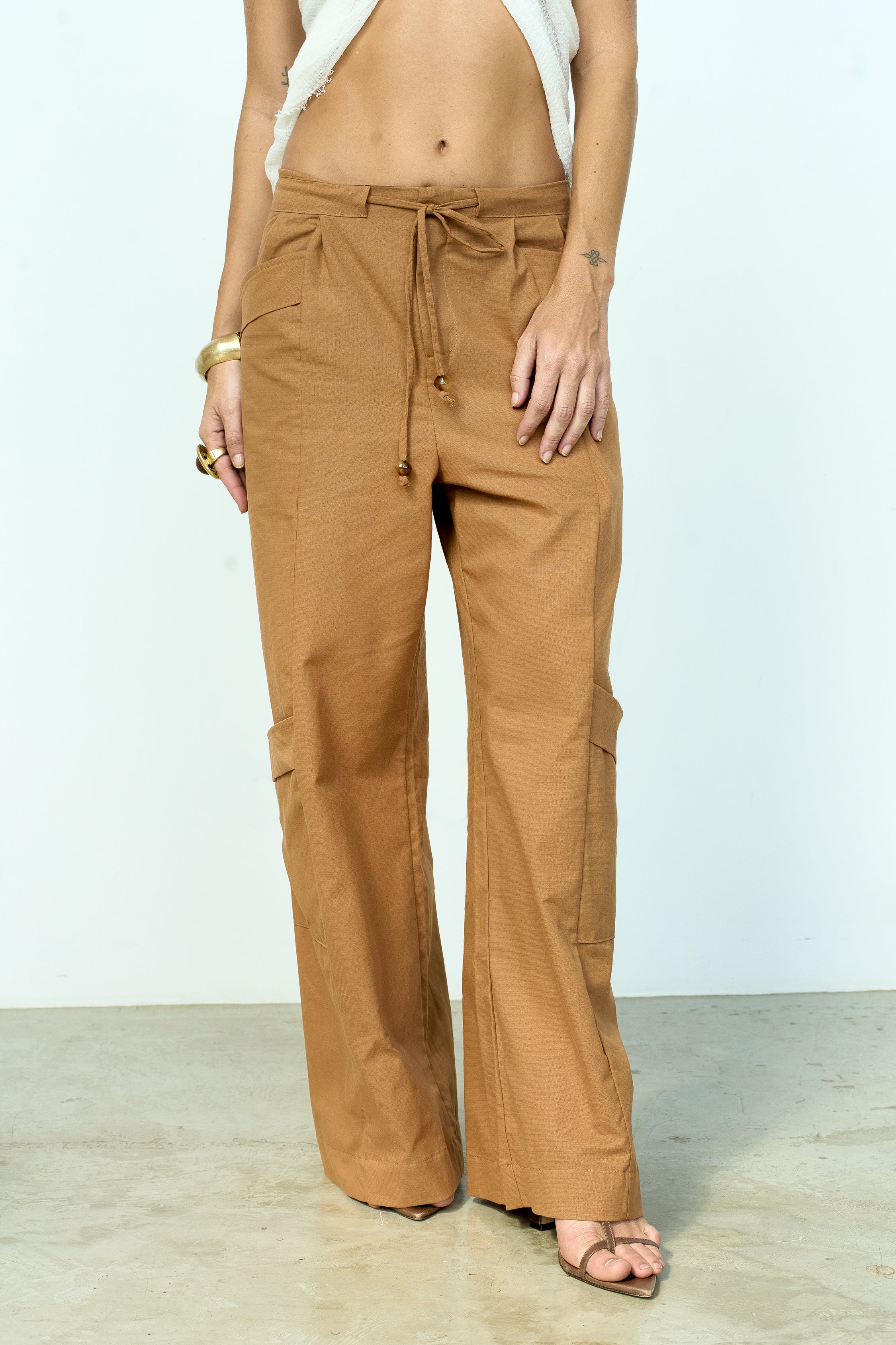CALÇA CARGO MOCCA