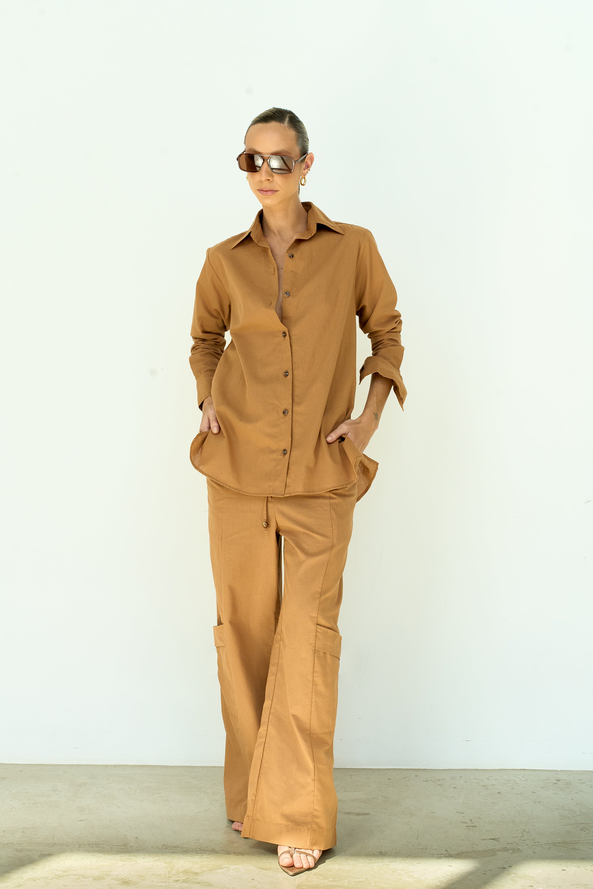 CAMISA LINHO MOCCA