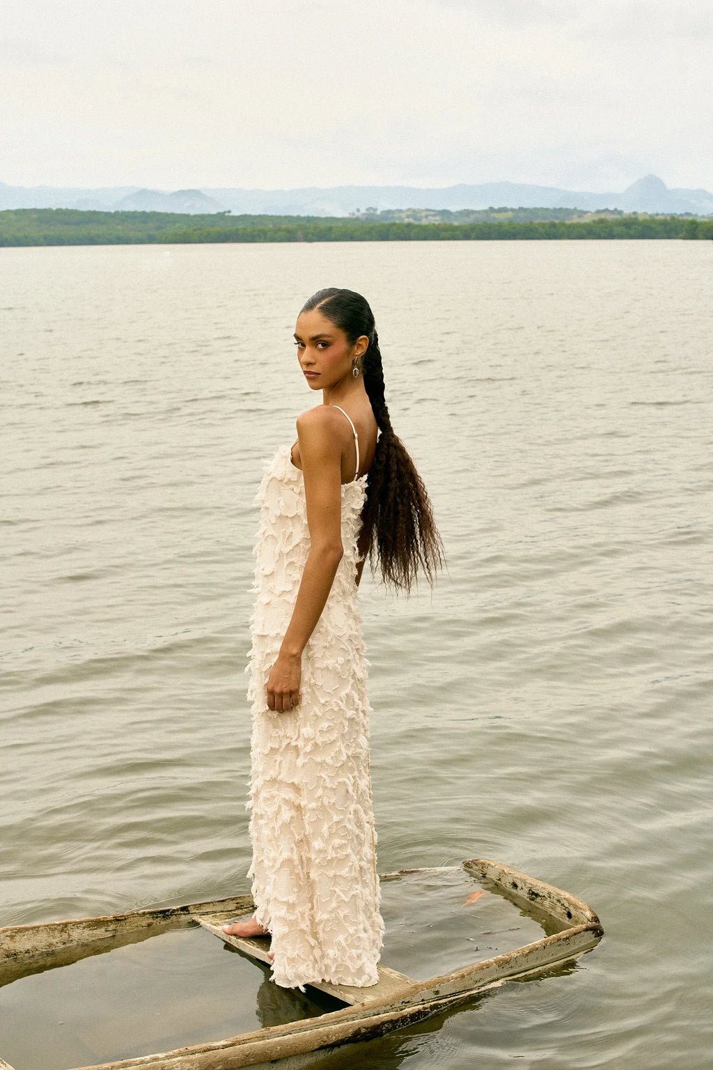 VESTIDO MIDI PÉTALAS - BOOBOO