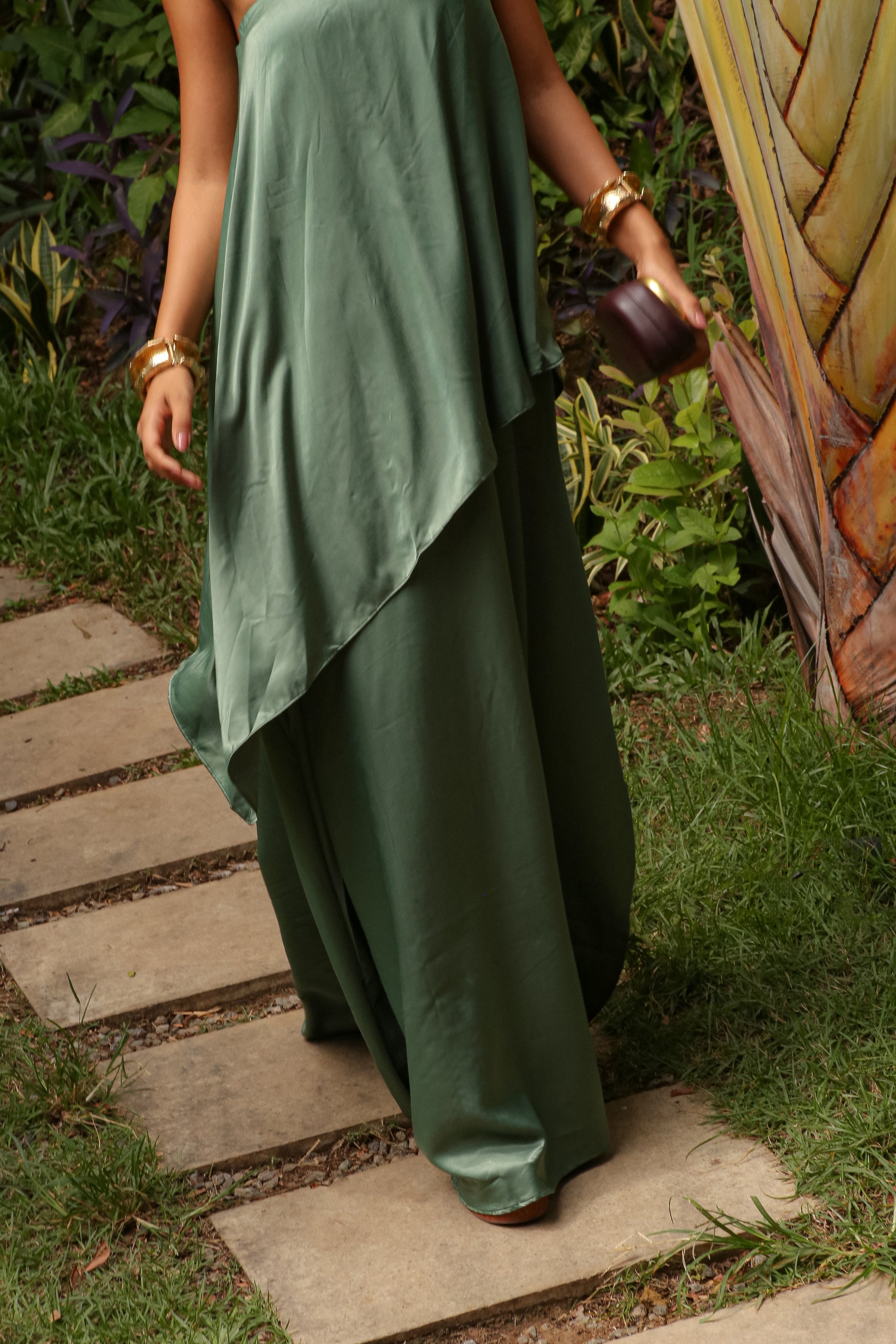 VESTIDO LONGO CAMADA VERDE