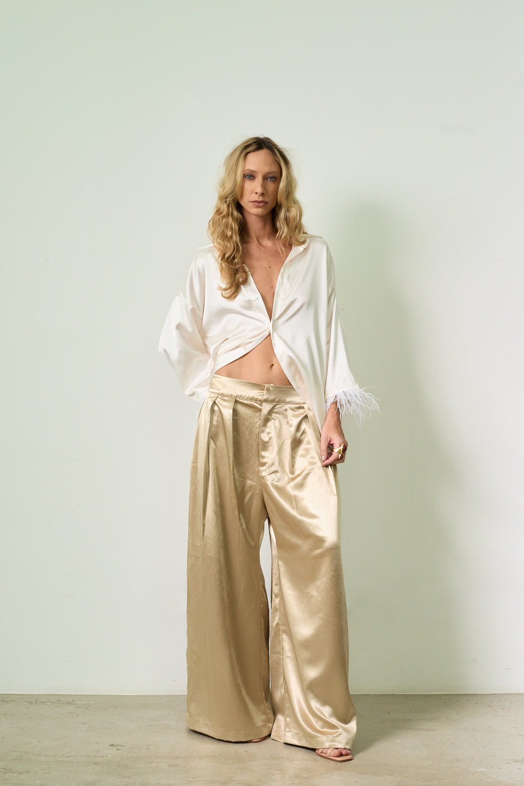 CALÇA GLOW DOURADA