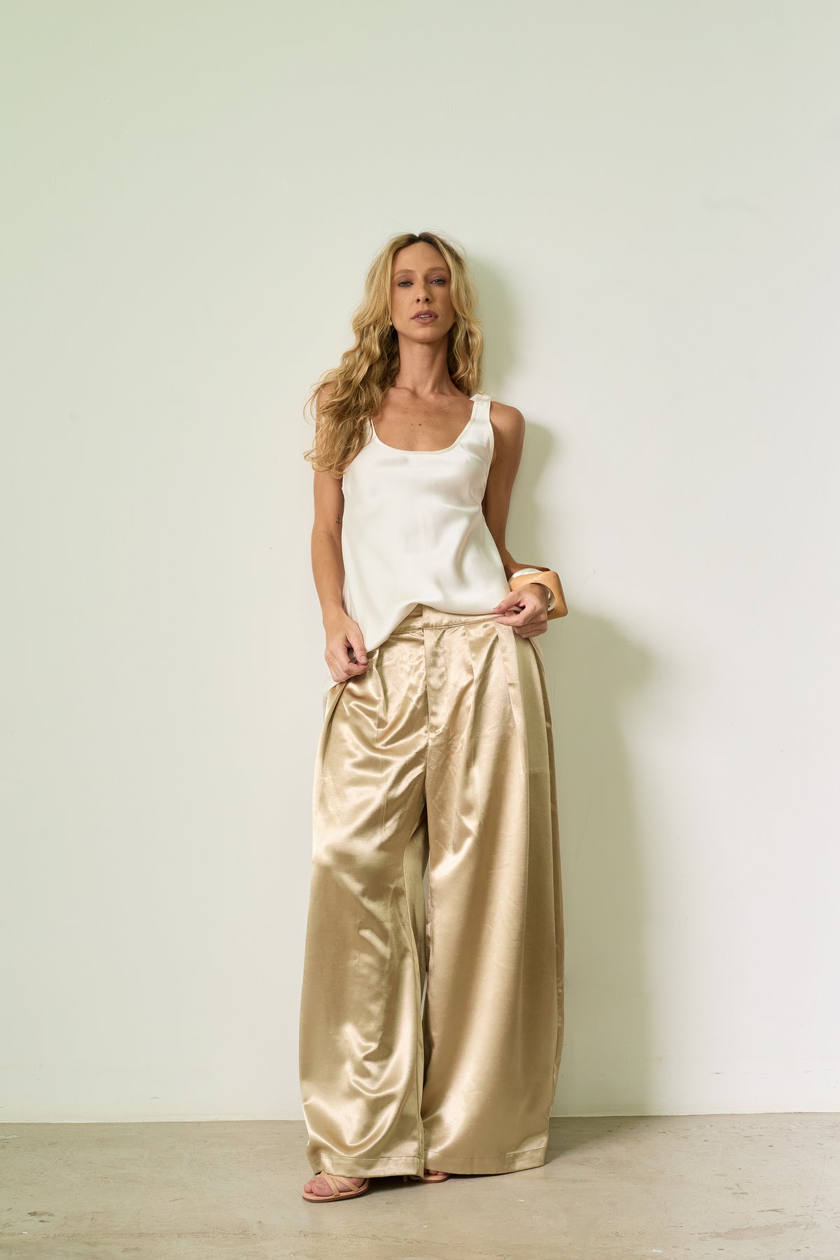 CALÇA GLOW DOURADA