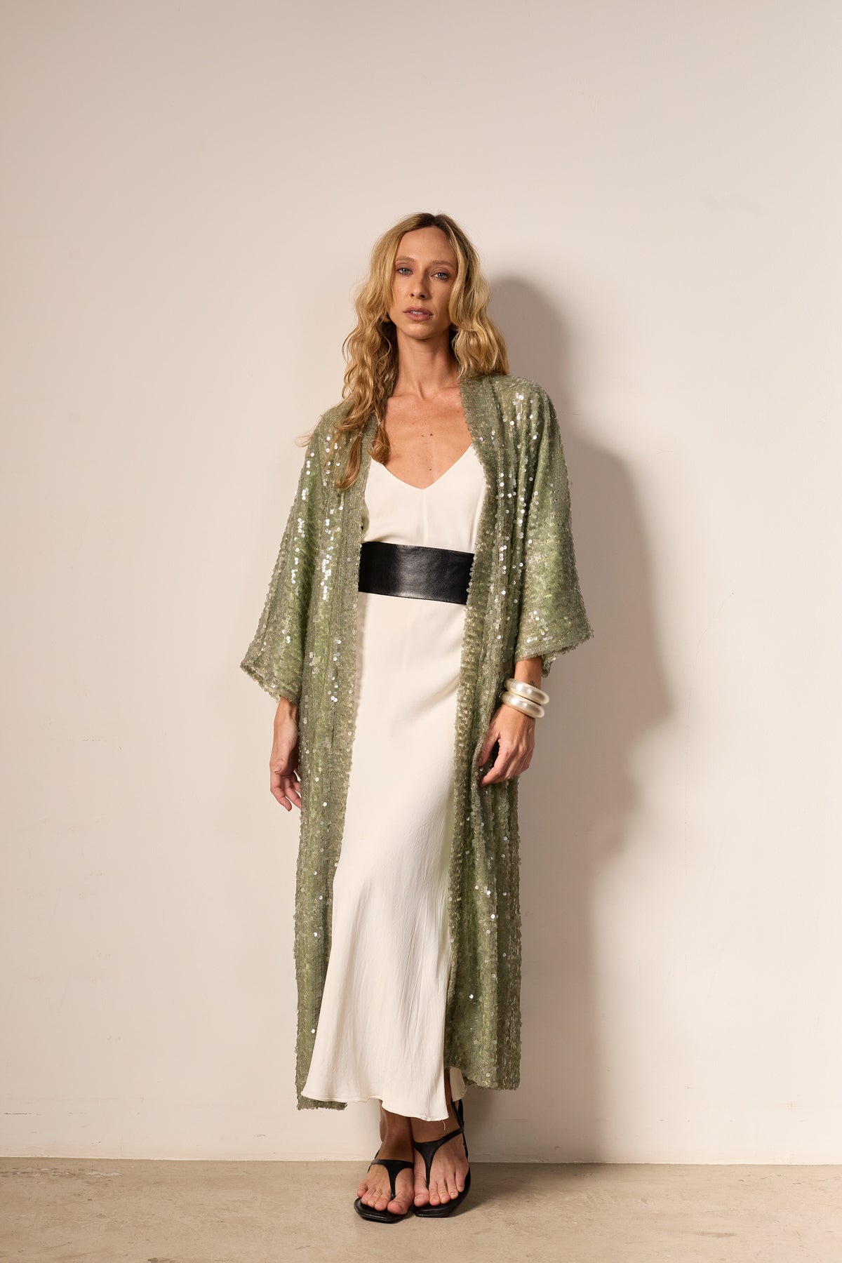 KIMONO LONGO PAETÊ