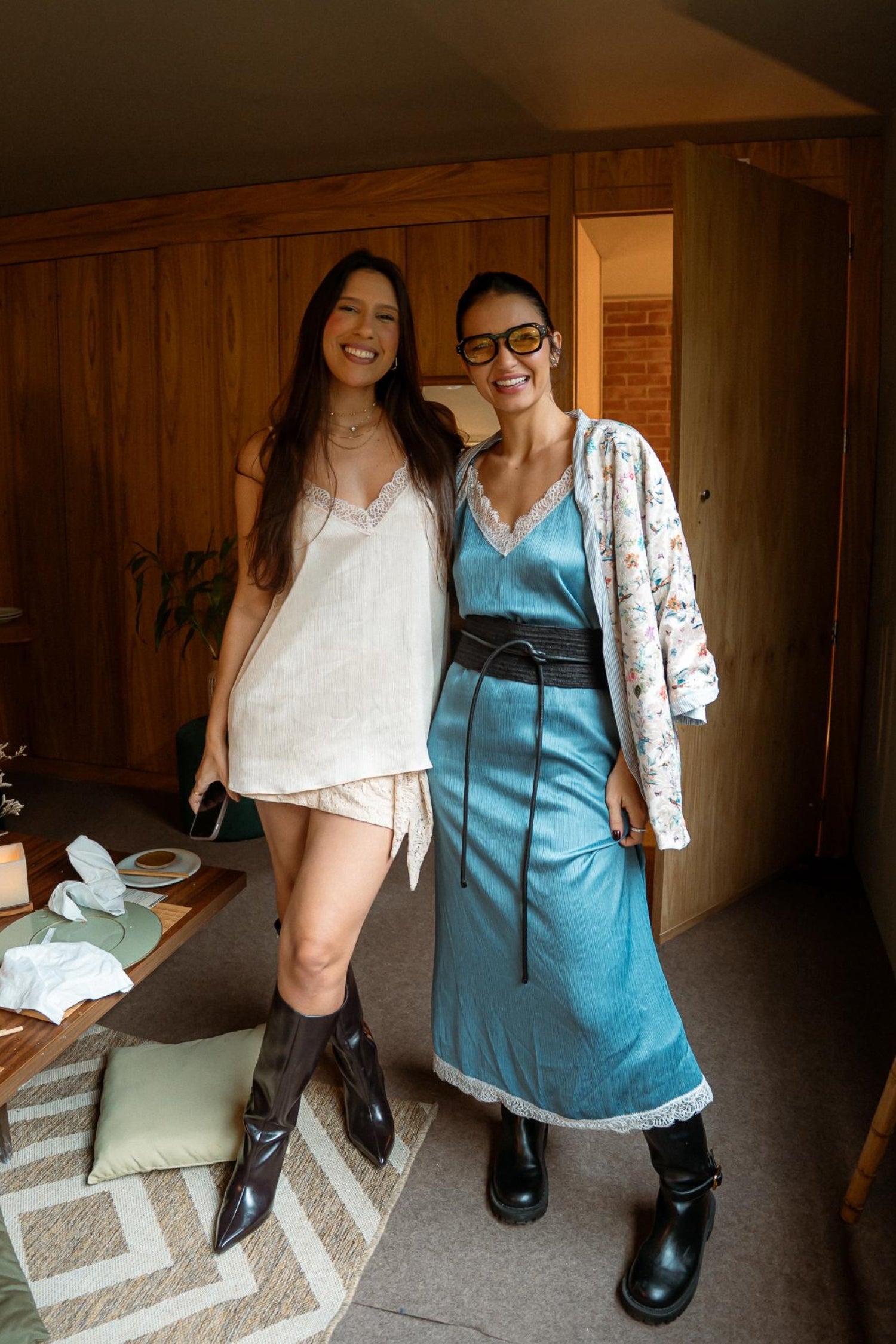VESTIDO RENDA AZUL