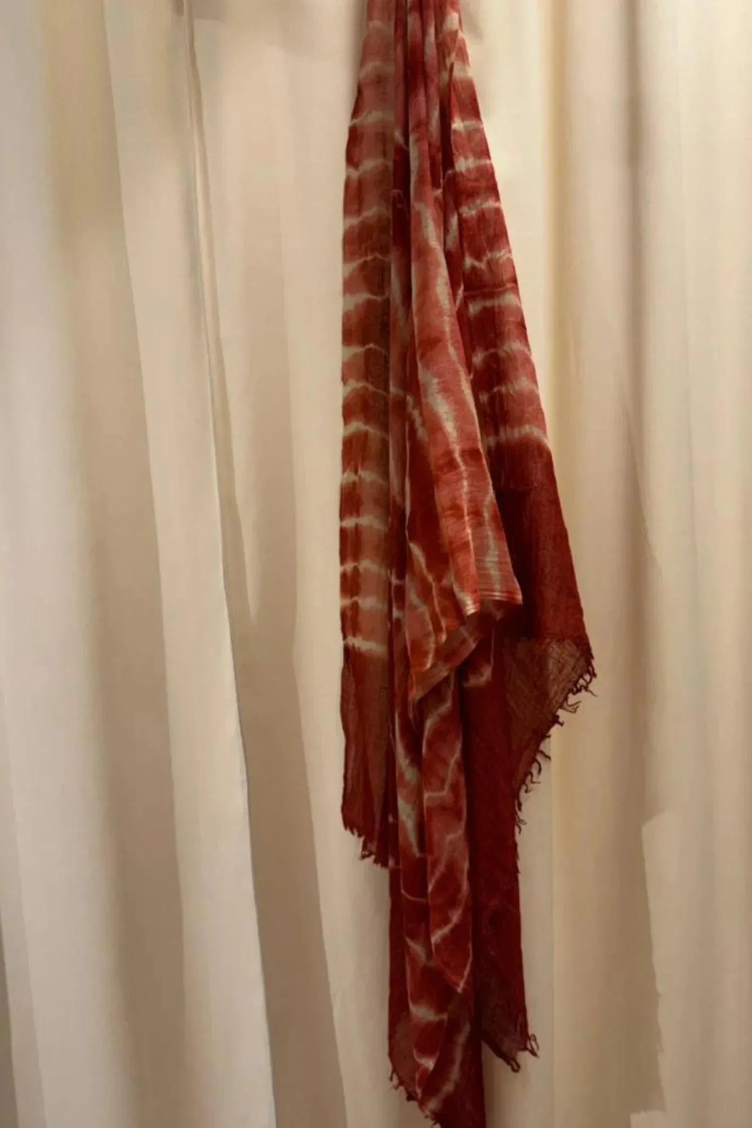 PANNEAU TIE-DYE VERMELHO-BOOBOO