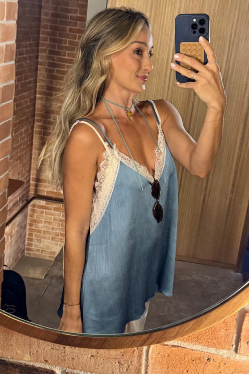 REGATA RENDA AZUL