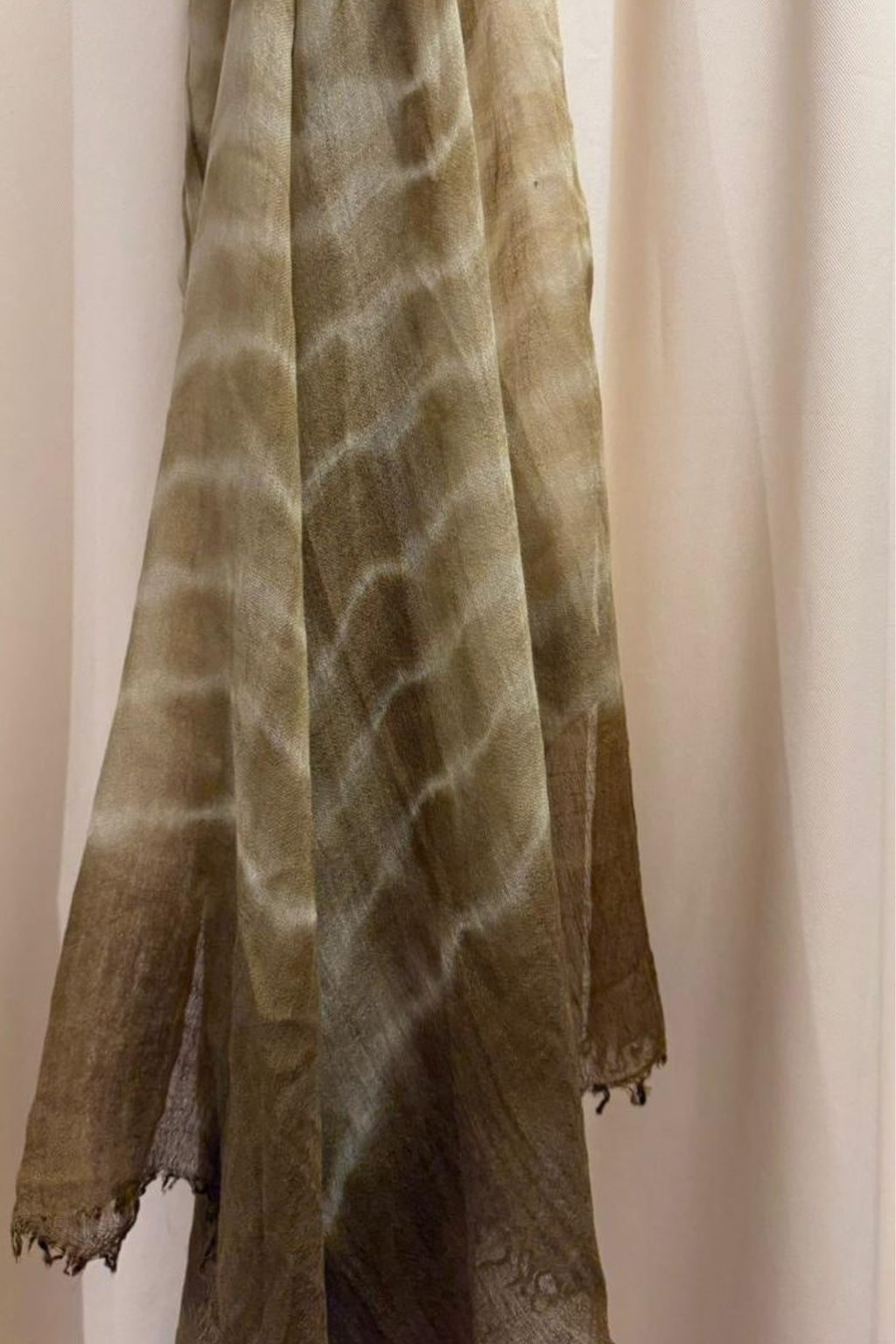 PANNEUA TIE-DYE CÁQUI