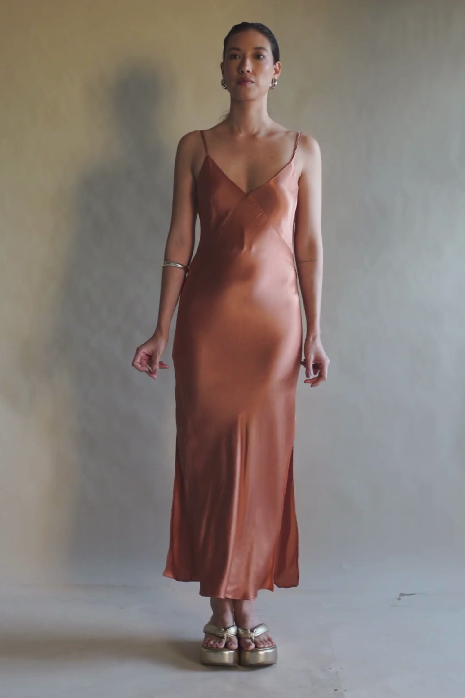 SLIP DRESS NUDE