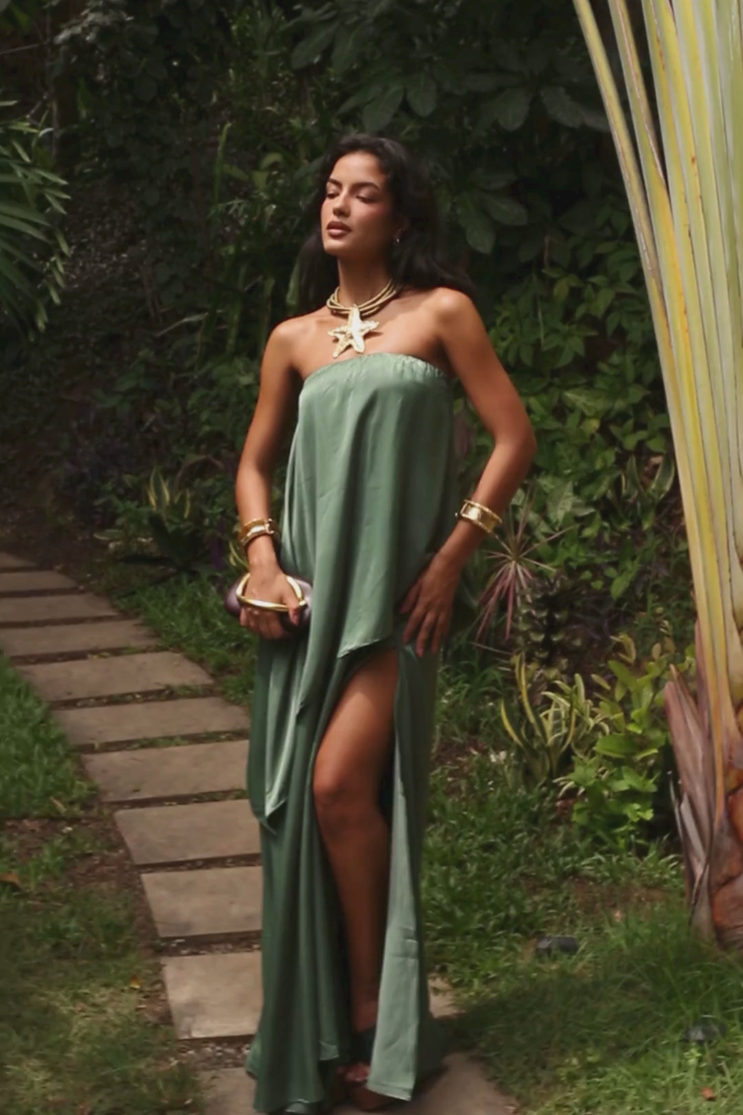 VESTIDO LONGO CAMADA VERDE