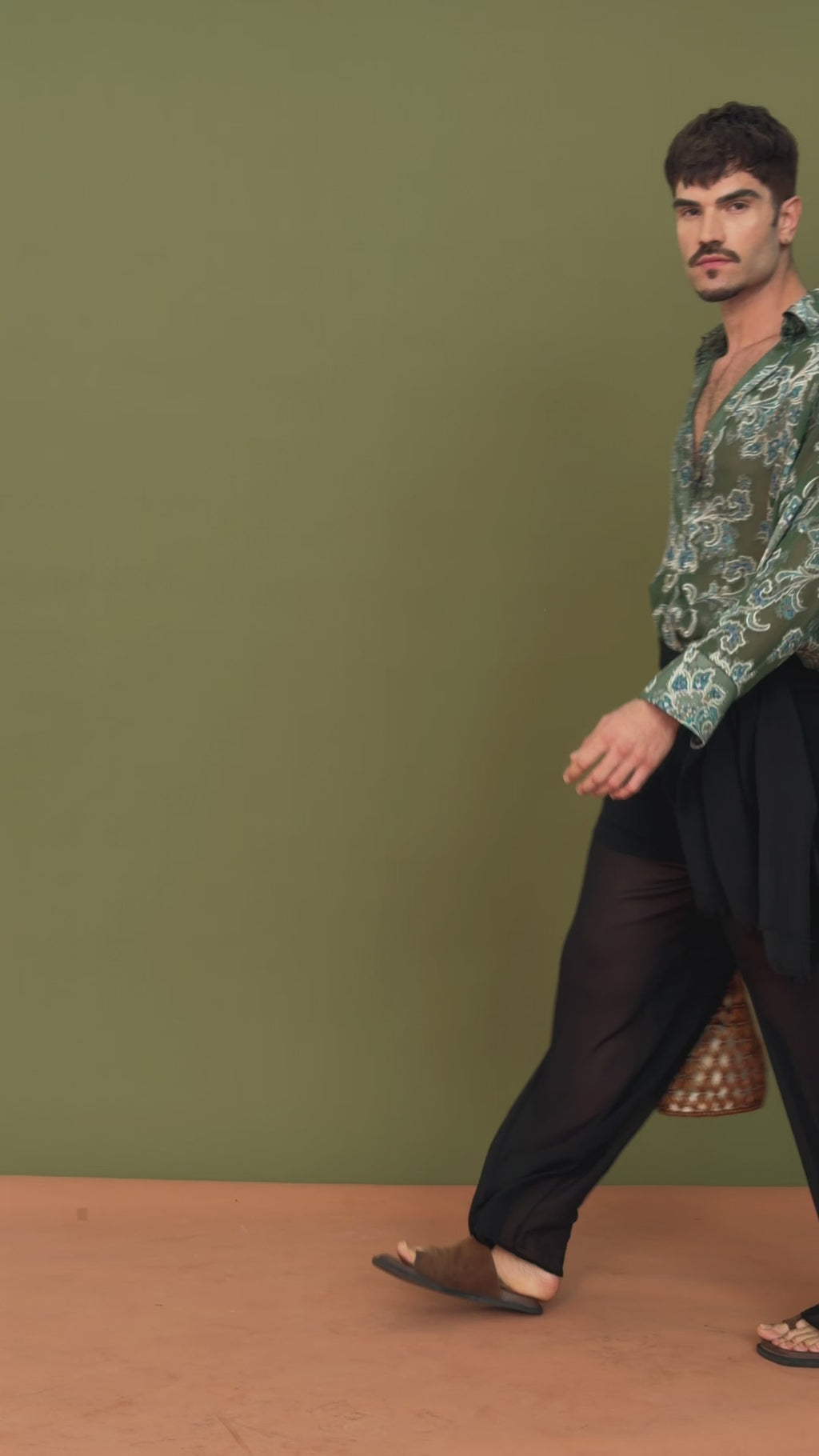 CAMISA ESTAMPADA VERDE