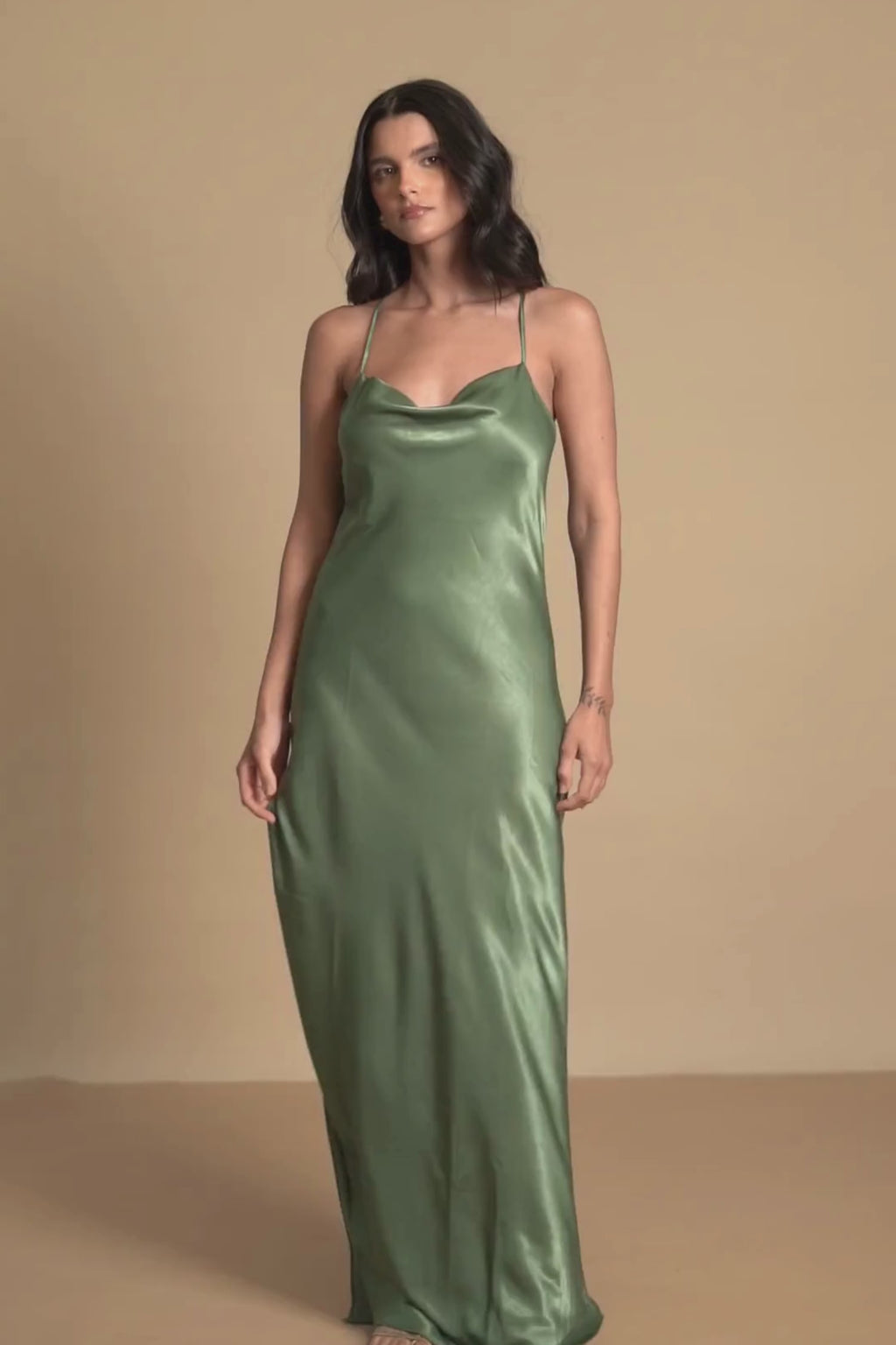 SLIP DRESS LONGO VERDE